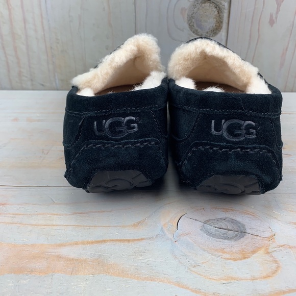 UGG ASCOT BLACK SUEDE  SLIPPERS MENS US 12 NIB - Picture 4 of 5